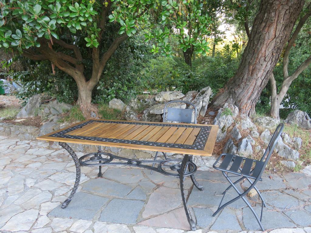 Bed and Breakfast Agriturismo "La Rosa Canina" Lerici Exterior foto